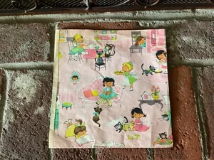 UNGLAUBLICH NIEDLICH 2 QUADRATE VINTAGE 50ER ODER 60ER JAHRE KINDER GESCHENKPAPIER MÄDCHEN KÄTZCHEN - Bild 1 von 7