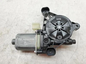 VW CRAFTER VAN SC 17-ON FRONT LEFT OR RIGHT WINDOW MOTOR 8W0959802 - Picture 1 of 3