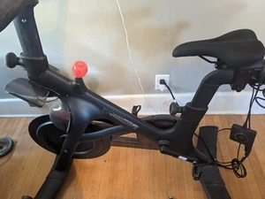 Peloton Plus Exercise Bike Swivel Screen Excellent Condition READ DESC - Picture 1 of 19