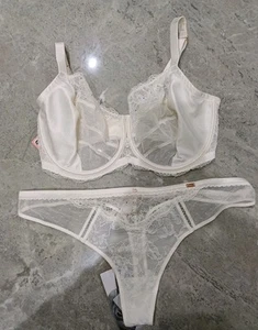 38H M&S ROSIE Aster Sparkle Lace Wired Balcony Bra & Thong Knickers Size 16 - Picture 1 of 14