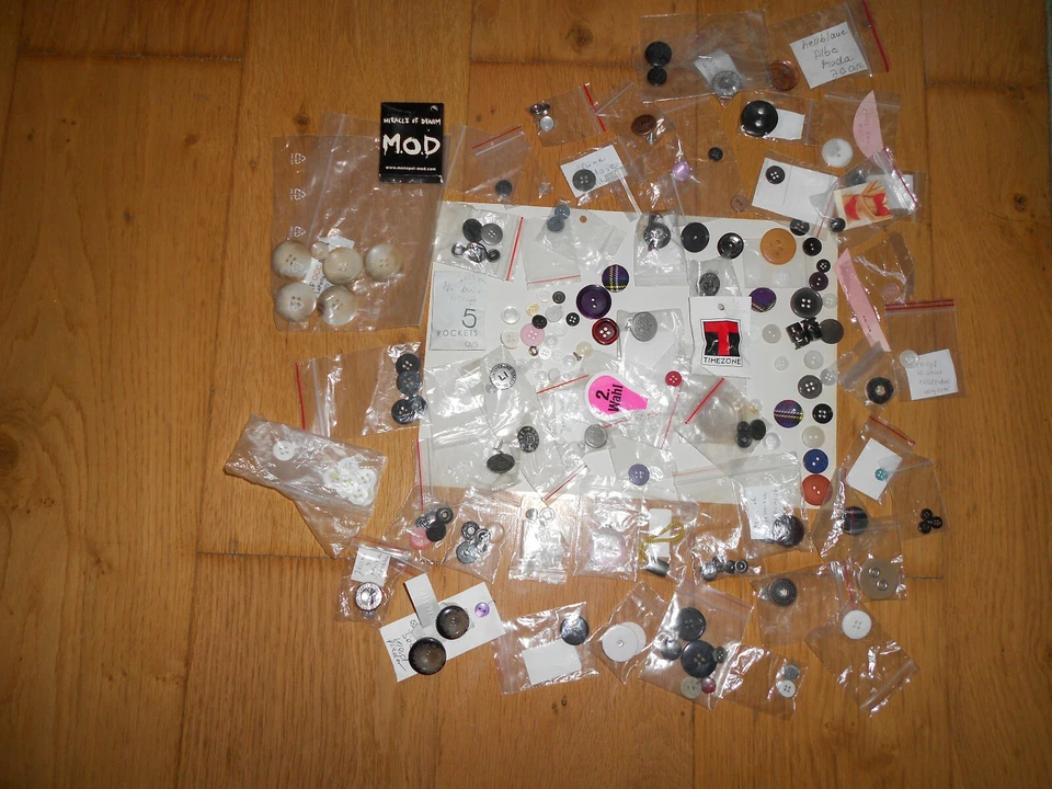 146 St Knöpfe Perlmutt hochwertig klein gross farbig komplett für Mantel uvm. - Bild 1 von 1