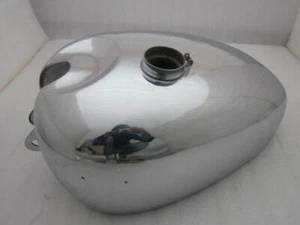Panther M100 M120 Gas Fuel Petrol Tank Chrome Ready To Paint - Foto 1 di 7