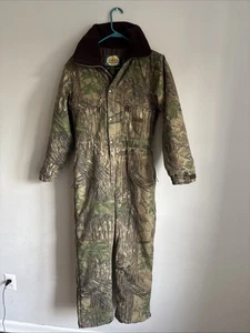 Cabela’s Real Tree Quilted Hunting Camo Coveralls Size Youth 16 - Made in Canada - Picture 1 of 9