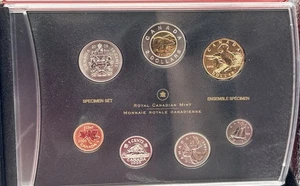 RCM 2005 Canada Specimen Set With Rare Puffin Dollar. - Picture 1 of 7