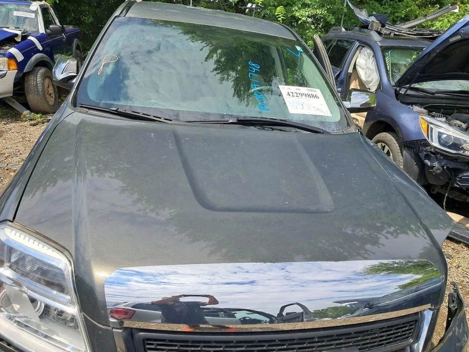 GMC Terrain 2012 caja purificadora de aire 2,4 L usada OEM 84.000 millas 319-06398 Foto 1 de 4