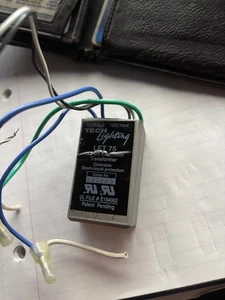 Transformador halógeno regulable de bajo voltaje TECH LIGHTING LET-75 vatios 12 V - Imagen 1 de 1