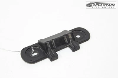 Toyota Prius 2016-2022 puerta levadiza izquierda parachoques superior tope amortiguador OEM Foto 1 de 4