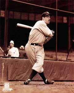 Foto de Joe DiMaggio del Salón de la Fama de los Yankees de Nueva York 8x0 #108 - Imagen 1 de 1