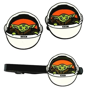 Baby Yoda in Spaceship Metal Enamel Tie Clip And Cufflinks Set - Picture 1 of 1