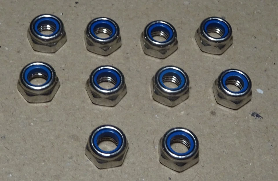 Edelstahl-Mutter, Hex-Einsatz-Selbstsichernde Nuts M5 Thread 10 Piece - Bild 1 von 1