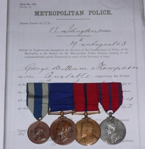 1897 - 1911 MET POLICE TRIO & OFFICIAL 1897 VR JUBILEE MEDAL - A DIVISION - Picture 1 of 8