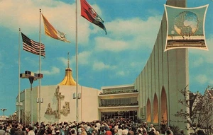 New York World's Fair 1964 1965 Vatican Pavilion Flags Vintage Postcard - Picture 1 of 2