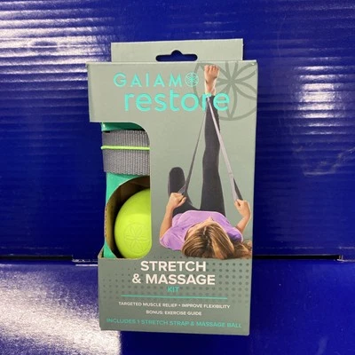Kit verde de bola de masaje y correa elástica GAIAM Restore Foto 1 de 4