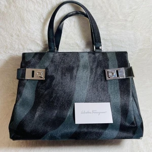 Salvatore Ferragamo Leather Shoulder Bag Black Dark Green Gancini Made in Italy - Picture 1 of 24
