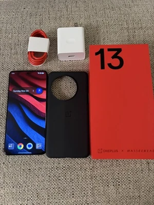 OnePlus 13 / Unlocked / 256GB / 50MP / Black Eclipse - Image 1 of 4