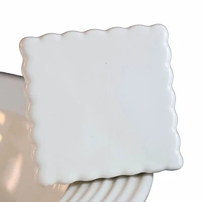 Nora Fleming простой гребешок (волнистый квадрат) A293 - вручную керамический Un... - Изображение 1 из 3