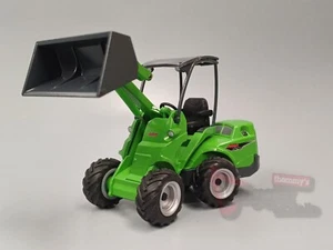 2447-2 - Conrad - Avant 650i Multifunktion Lader Neu + OVP 1:24 - Bild 1 von 4