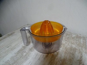 Zitruspresse Saftpresse passend für alle Küchenmaschinen der Bosch MUM 5 Serie - Bild 1 von 3