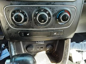 OEM Climate Control Heat/AC Manual 14-15 SORENTO 1239737 - Picture 1 of 12