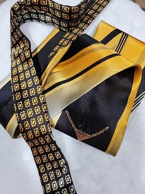 Corbata Vitaliano Pancaldi 100% seda 58". Foto 1 de 4