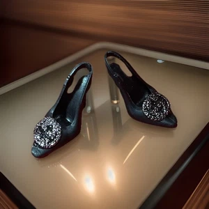 MODEL MUSE&Fits BARBIE PUPPENSCHUHE schwarz geschlossen spitz zulaufend Absätze Gunmetal Logo - Bild 1 von 4