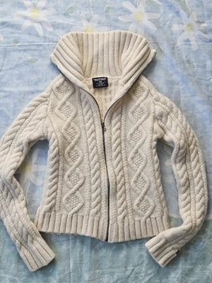 Suéter Polo Jeans Co. Ralph Lauren Tejido con Cable 100% Lana Cremallera Completa Talla S Beige para Niños Foto 1 de 4
