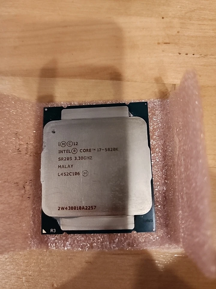 Intel Core i7-5820K 3.3GHz Six Core (CM8064801548435) Processor - Image 1 of 1