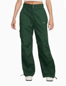 Nike Sportswear Woven Pants Green FV4969-323 Size XS - Imagen 1 de 4