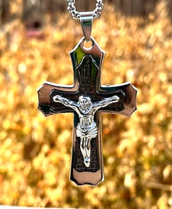 Collar unisex Jesús en la Cruz de aleación de acero plateado y negro para hombre - Imagen 1 de 9