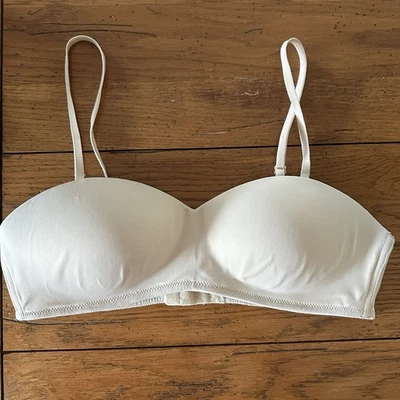 Sujetador convertible multidireccional inalámbrico Pink Happy Nation para preadolescentes XL 12+ Foto 1 de 4