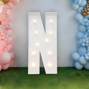 Lettere Decorazione Lettera Luminosa 3D N Shaped Luce LED su Casa Luminosa - Foto 1 di 17