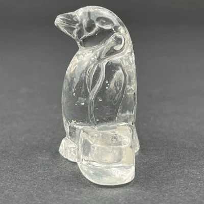 Candelabro cónico pequeño Biedermann Glass Penguin adorno para pasteles Foto 1 de 4