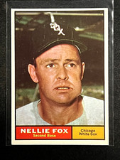 1961 TOPPS NELLIE FOX Card #30  ⚾  Near Mint to Mint+ 🔥White Sox Great!