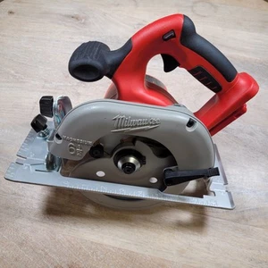 Milwaukee 0730-20 V28 28V Cordless 6-1/2" Circular Saw Tool Only - Tested - Picture 1 of 10