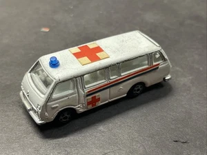 Zylmex Toyota Van Ambulance P333 Diecast Metal Toys Hong Kong - Picture 1 of 11