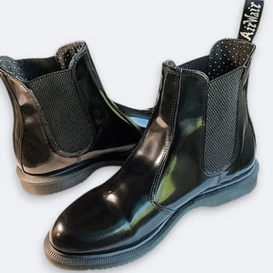 Botas Chelsea Dr. Martens Flora para mujer 9 negras pulidas cuero liso AirWair - Imagen 1 de 16