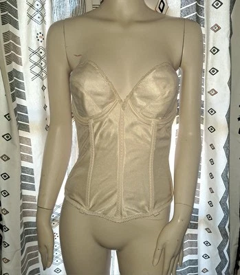 Corsé Bustier Satinado Carnaval De Colección 36D Beige Años 70 80 Deshuesado Sin Tirantes Con Aros Foto 1 de 4