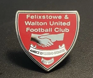 Felixstowe & Walton FC Nichtliga Fußball Pin Abzeichen - Bild 1 von 4