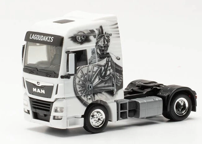HERPA - MAN TGX XXL 4x2 LAGOUDAKIS 3 Leonida il re di Sparta - 1/87 - HER314923 - Immagine 1 di 1