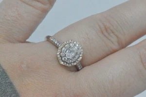 Zales 14k Two Tone Gold Natural Oval Diamond Scallop Halo Engagement Ring Size 7 - Picture 1 of 12