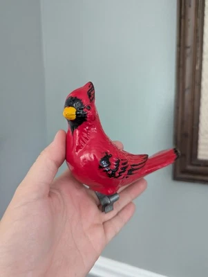 Vintage 1960s Roseville Ohio L&H Pottery Red Cardinal Bird Bath Clip On EUC - Image 1 of 4