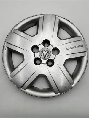 1 ONE 2008 - 2011 Dodge Avenger calota tampa de roda 05272552AA - ÚNICA - Imagem 1 de 4