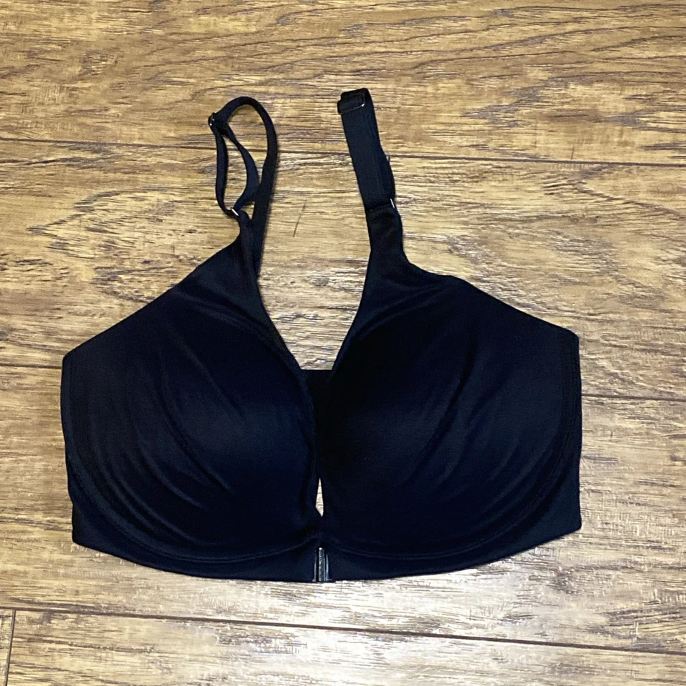 SPANXsmooth Bra-llelujah Adjustable Plunge Wireless Lift Bra - Image 1 of 1