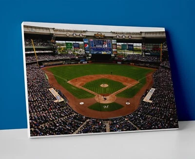 Póster o lienzo del estadio de los Cerveceros de Milwaukee Foto 1 de 4