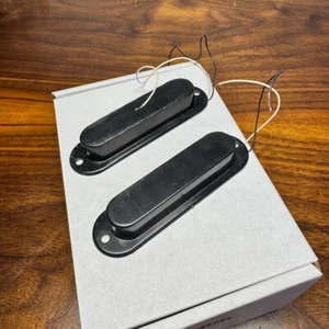 1965 Gibson Melody Maker Pickups - Original Matched Set - Picture 1 of 9