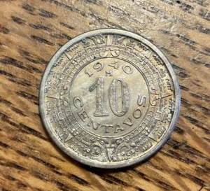 1940 Mexico Diez 10 Centavos - Aztec Sun Stone Uncirculated Coin - Picture 1 of 2