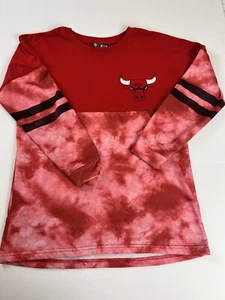NBA Chicago Bulls Long Sleeve Shirt Size Medium Tie Dye Crewneck Pullover Jordan - Picture 1 of 4