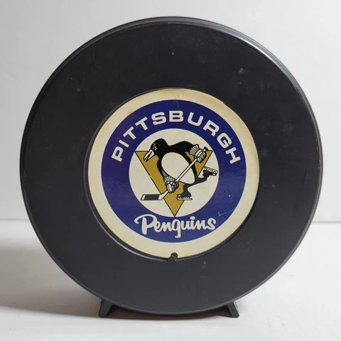 Vtg Pittsburgh Penguins Official Hockey Puck Shaped Coin Bank Plastic Old Logo Cover