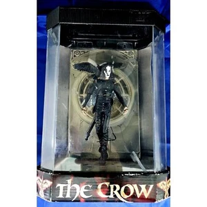 De colección Macfarlane Toys 1999 Eric Draven SE The Crow exhibición de pecera - Imagen 1 de 10