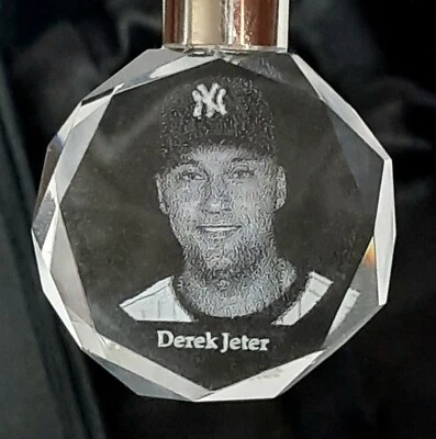 2x MVP Crystals Keychain MLB Derek Jeter New York Yankees Lot Baseball DAMAGED - Image 1 of 4